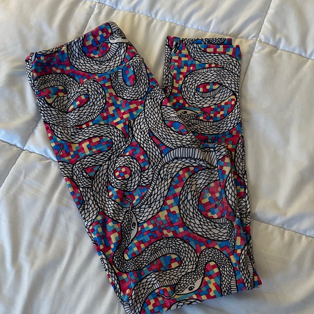 LuLaRoe Multicolor Snake Print Leggings - Picture 2 of 6